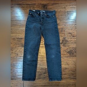 Levi’s Wedgie Buttonfly cropped jeans. 27